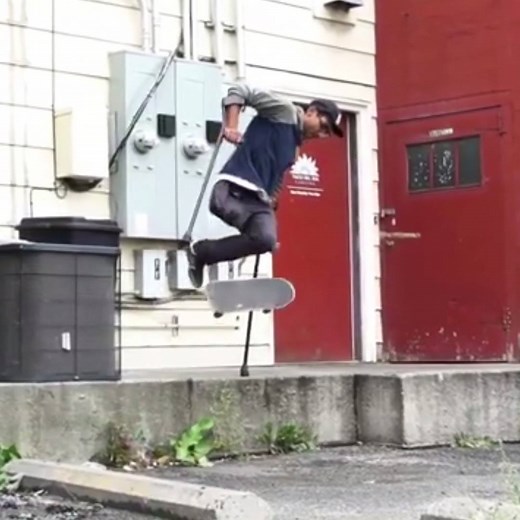 693K views · 7.9K reactions | Who says you need two legs to be a good skateboarder?  | LADbible | Facebook