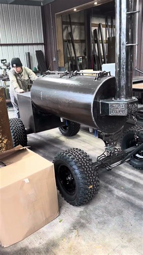 Boathouse Smokers, Texas Traditional 120 Gallon