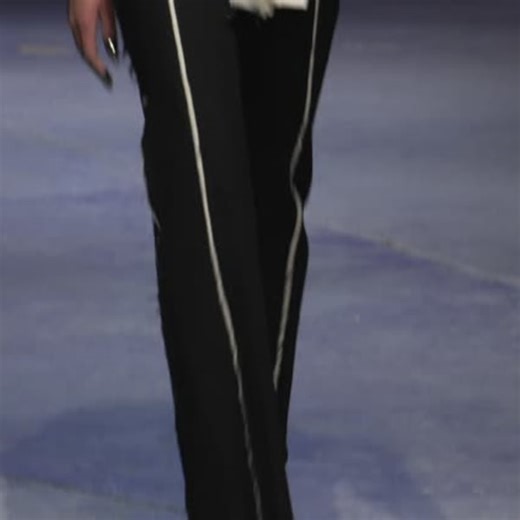 DI PETSA - WOMEN FW 2025/2026 - LONDON