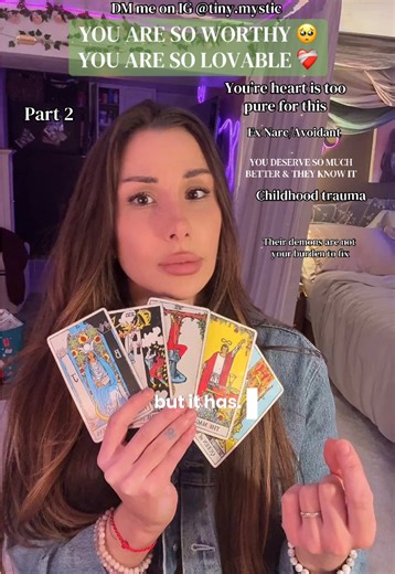 Mary Magdalene 🪽𓂀 ✟ (@tinymystic)’s video of psychic reading