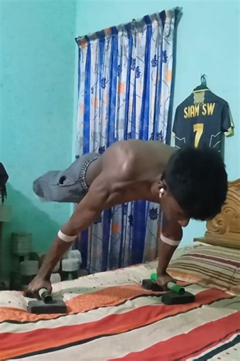 Master the Full Planche Push-Up Technique