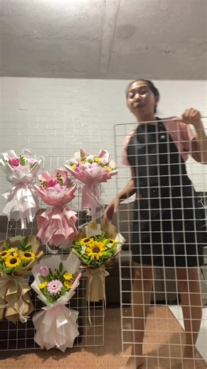 Creative Mesh Grid for Fuzzy Wire Flower Bouquets