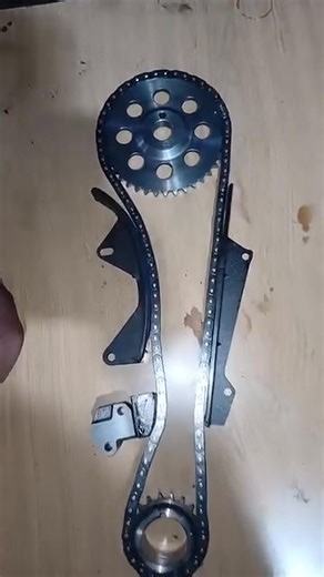 Nissan pickup 2.4 engine timing #mechanic_tips #timingchain #mechanic #automotive#tricks | Kik Auto expert