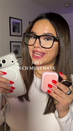 Best Traveling Tech Accessory: ESR MagSafe 3-in-1 Charging Station