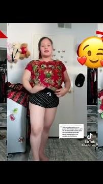 La chapina más hermosa enseña como usar Corte tipico