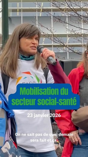 🎥 Reportage au coeur de la mobilisation du secteur social-santé à Bruxelles Ce vendredi 23 janvier, les travailleuses et travailleurs du secteur social-santé, public et privé, se sont mobilisé·es à Bruxelles dans le cadre d’un préavis de grève déposé en front commun syndical. Dans un contexte régional particulièrement tendu — absence prolongée de gouvernement, financements non garantis, licenciements, fermetures de projets et annonces de coupes budgétaires — le secteur a choisi de se rendre vis