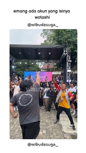 watashi wibu XO on Instagram: "Sibuk banget masnyaa . DM FOR PROMOTE, ADD/TAKEDOWN CONTENT📨📩 sc : BANTU TAG AKUNNYA . Help me to get 5k folls mate😬 . #fypageシ #wibu #animeindonesia #animeid #jejepangan #miku #eren #saitama #kazumakiryu #kazuma #eventwibu #eventwibujakarta #ᴡɪʙᴜɪɴᴅᴏɴᴇsɪᴀ #wibuinternasional #animeme #animefans"