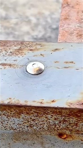 Motion rivet fastening #rivets #tools #metalwork #fabrication