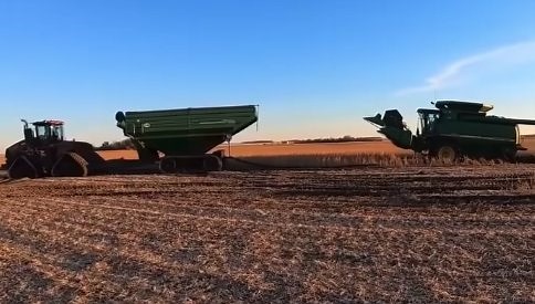 We've Got A Problem! The John Deere 9750 STS Got Stuck