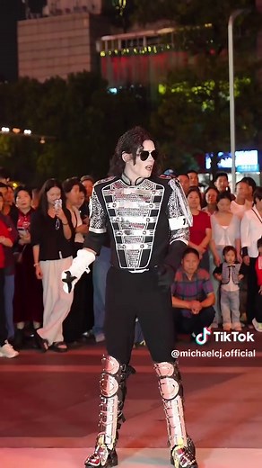 Just dance, and leave the rest to the camera.#caijun #michaeljacksoncaijun#michael #mj #dance #moonwalk #TheyDontCareAboutUs