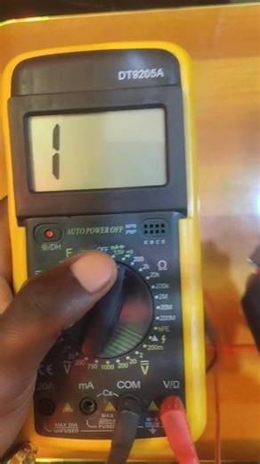 Jinsi ya Kupima Resistance na Continuity kwa kutumia Multimetter Part 2 | Bathromeo Kikao Omega Chengula