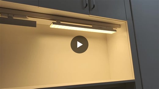 #dali #commerciallight #led #shops #supermarket #linearlight #tunablewhite | Evelyn L.