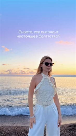 Екатерина on Instagram: "Настоящее богатство — это не цифры на счетах, не статус и не дорогие вещи. Это возможность каждый год праздновать свой день рождения в кругу семьи. С тем же теплом. С тем же уютом. С теми же родными лицами. В 2003 году я задувала свечи рядом с родителями, бабушками и дедушками. И в 2026 году: Те же объятия. Тот же смех. То же чувство дома. За эти годы мы выросли, повзрослели, постарели, многое пережили. В семье появились новые люди, новые истории, новые поводы для радост