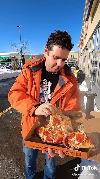 Batman Calzony Review at Little Caesars Pizza