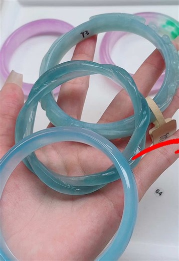 Classic Jade Bangles for Elegant Style