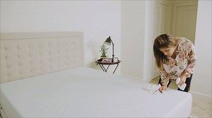 106 reactions · 74 shares | Keeping your mattress clean is a big part of getting a good night's sleep. Use our easy instructions to give your bed a refresh! | Mattress Firm | Facebook