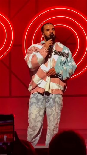 Ovo Drop | Drake used to be nervous before his performances 3 years since @champagnepapi performed at the Apollo Theatre. Crazy how Drake went from... | Instagram