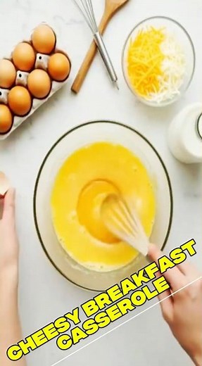 Cheesy Breakfast Casserole | Easy Egg & Cheese Recipe #breakfastcasserole #eggrecipes