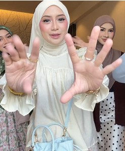 Huda Beauty Makeup Tutorial: Najiha x Yana Hassan Tips