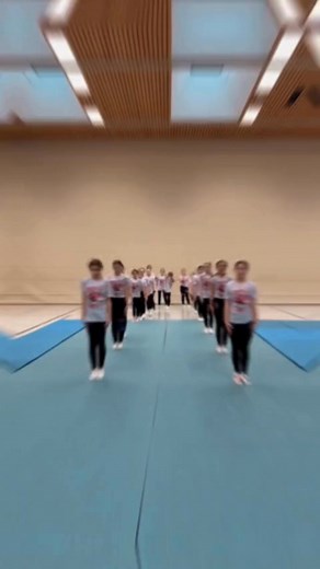 Claw Cats Camp ✅ Gemeinsam schwitzen, lachen, wachsen – genau so soll Training sein! Neue Stunts, mehr Sicherheit und ganz viel Teamspirit – unsere Claw Cats haben abgeliefert 🐾 Wie findet ihr ihre Entwicklung? 😻 🤍 Wenn du Cheer liebst #xtreamcheer #ClawCats #CheerCamp #Teamspirit #Progress | XTREAM Cheer & Gymnastics