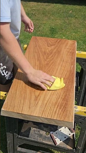 Satisfying wood finishing with natural oils