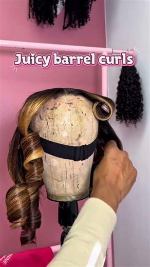Combing curls the RIGHT way ✨