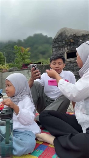 Lucu Banget!!! Ayah Shanum Makan Apa Itu Ya? 😱😱😱 #shorts #funny #numnum