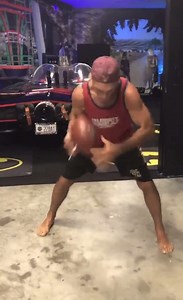 Can you beat 16?! Doug Flutie takes on the #FootBounceChallenge #HowICFL | CFL