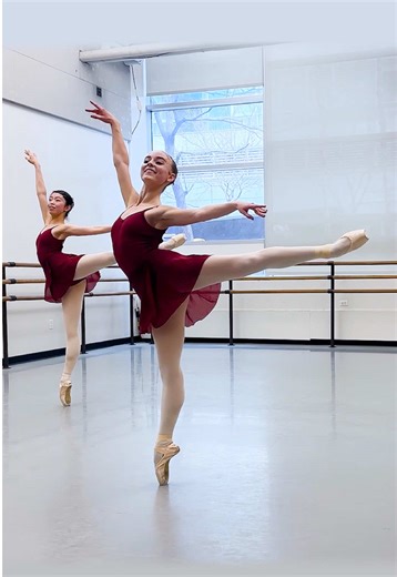This is where your potential becomes excellence. One class, one correction, one breakthrough at a time… Ellison Ballet’s Summer Intensives offer transformative coaching for dancers ready to level up their training in pursuit of a professional career. Audition now: www.ellisonballet.org/auditiontour #ellisonballet #summerintensive #classicalballet #ballet #ebsi2026