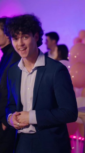 Nerdy college girl Dora joins the hockey team as an assistant, secretly in love with Leo. After a humiliating rejection, she makes a deal with team captain Troy to help her win Leo's heart. As Dora transforms and gains confidence, sparks fly with Troy. But secrets, sabotage, and shifting feelings complicate everything. | DramaBox- drama movies2