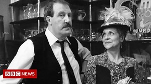 Gorden Kaye: Funeral of 'Allo 'Allo! star held in Huddersfield