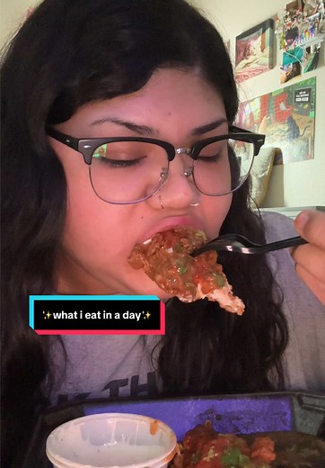 What did you eat today?! 👀☺️ #diamondsdailyy #sanantonio #sanantoniofoodie #wieiad #whatieatinadayrealistic #whatieatinadayasafatperson #wieiadfatedition #whatiatetoday #whatieatinaday #whatdidyoueattoday #foodie