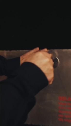 🎸 Our Vault is home to some of the finest, rarest, and most remarkable vintage guitars in our collection. This week, we’re featuring a true gem from Gibson’s golden era: a 1960 ES-345. And of course, we couldn’t resist having @joeylandreth play it during his visit! Watch the full episode on this beauty now on YouTube! #linkinbio . #lifestooshorttoplayashittyguitar | The Fellowship of Acoustics