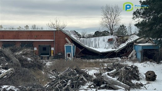 Pulaski County building roof collapses due to snowfall in winter storm