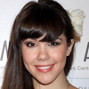 Claire Sinclair – Age, Bio, Personal Life, Family & Stats | CelebsAges