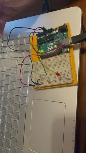 Arduino Uno R3 - Photoresistor