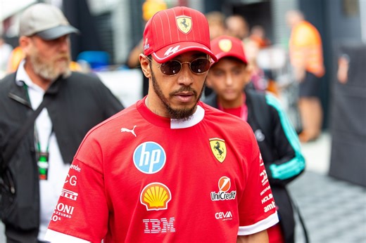 Lewis Hamilton pictured working out during last days of F1’s summer break