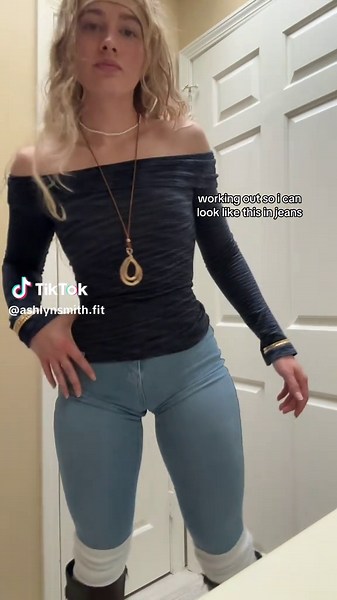 Transform Your Look with Stylish Jeggings