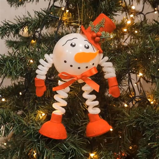 30K views · 335 reactions | DIY snowman ornament with spiral arms and legs | Life and Fun Story | Facebook