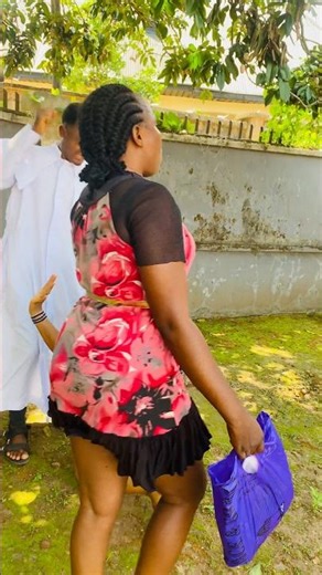 He was distracted #funny #viral #comedy