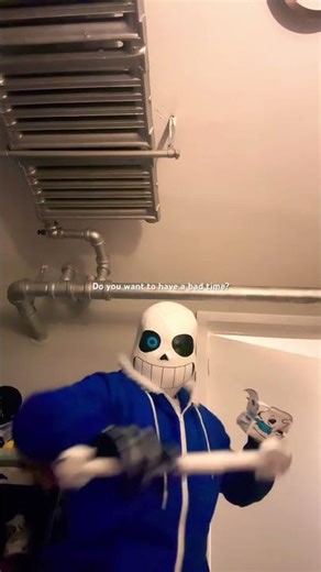 Sans showing his move set.