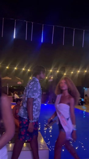 18K views · 290 reactions | Ne rate pas la première soirée du Assinie vibes à la piscine du Red bar à cocody Riviera anono | LE RED Bar by Lorys Lodge | Facebook