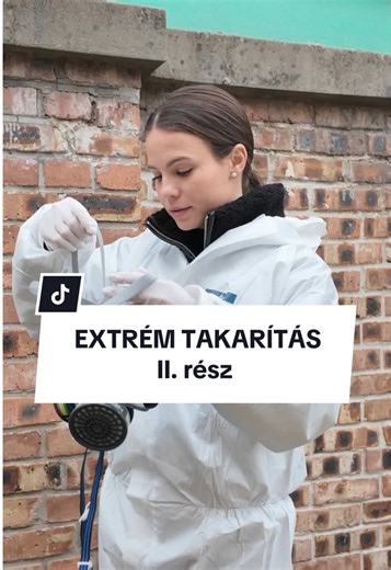 Replying to @Bogi💕 Extrém takarítás - II. rész vlogmas helyett ez jutott 🙈 ma a vegyszereké volt a főszerep! A takarító csapatot így találjátok meg: https://extremclean.hu #extrem #takaritas #extremtakaritok #gyujtogetes #depresszio