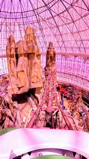 Can you COUNT the inversions?! 😵‍💫 #shorts #vegas