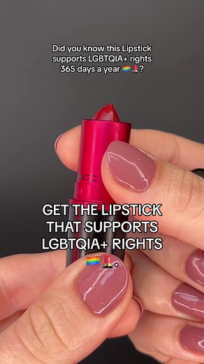 Get the Lipstick that supports LGBTQIA rights with #MACVIVAGLAM 🏳️‍🌈💄. #HappyPride #PrideMakeup #PrideMonth #MACLovesPride #PrideLook #PrideParade