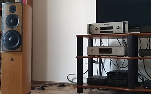 Ayre CX-7eMP, Audio Research LS26, ATC SCM40A