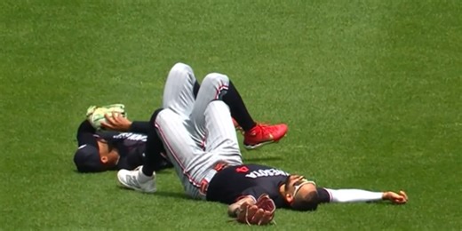 Buxton placed on 7-day concussion IL after collision with Correa