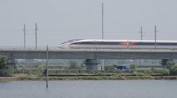 How does innovation power China's next-stage manufacturing growth?