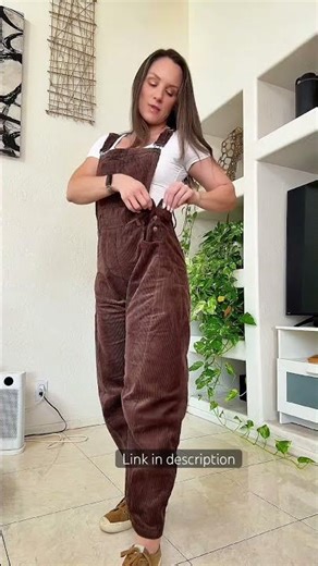 Cute Corduroy Overalls Outfit | Cozy Fall & Winter Style