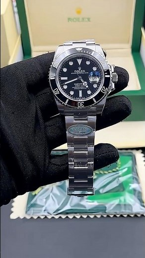 Rolex Submariner Date Real Shot | Black Dial Wrist View